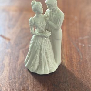 Lenox Wedding Couple